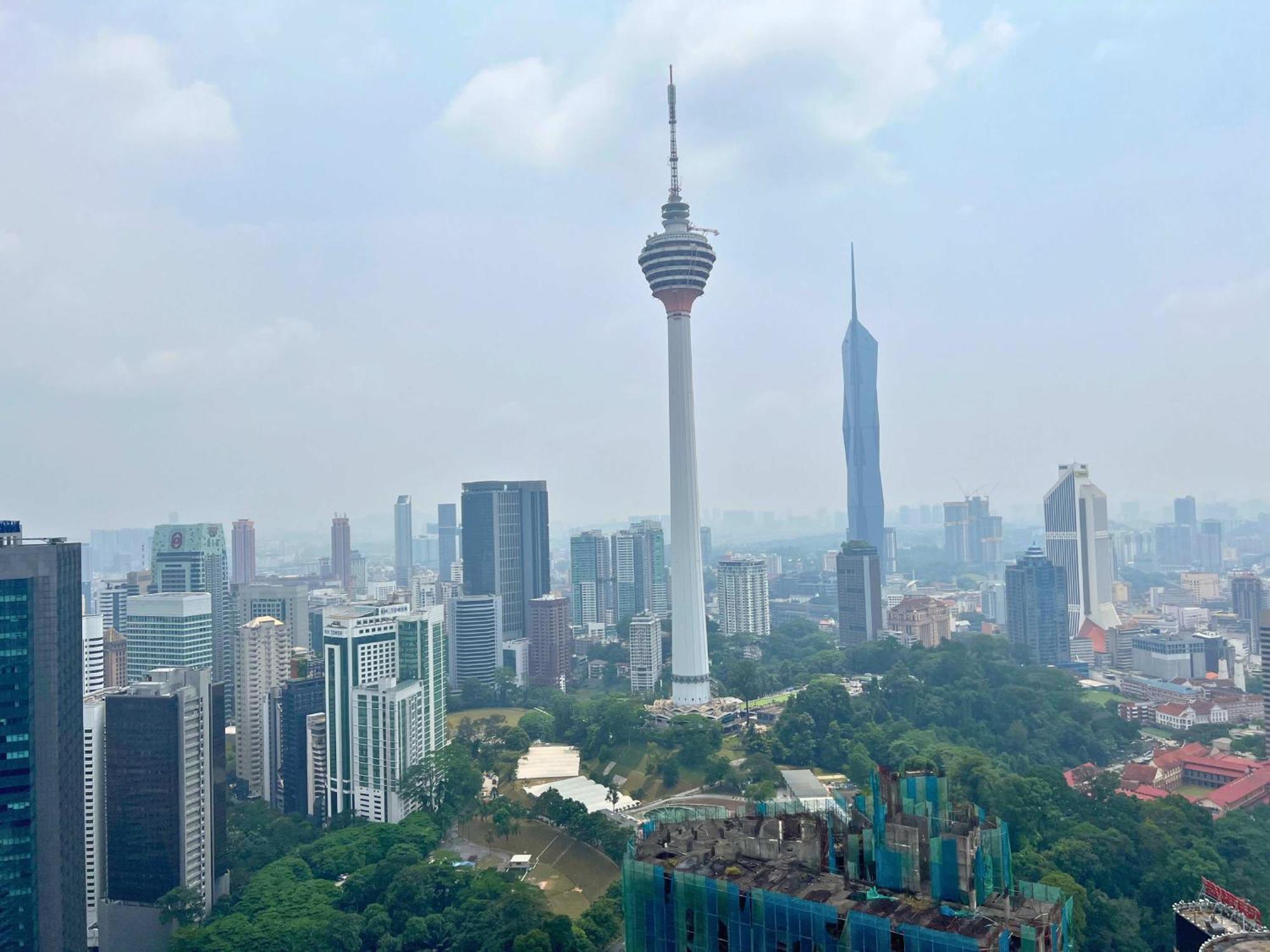 Yemala Suites At Platinum Klcc Kuala Lumpur Exterior photo